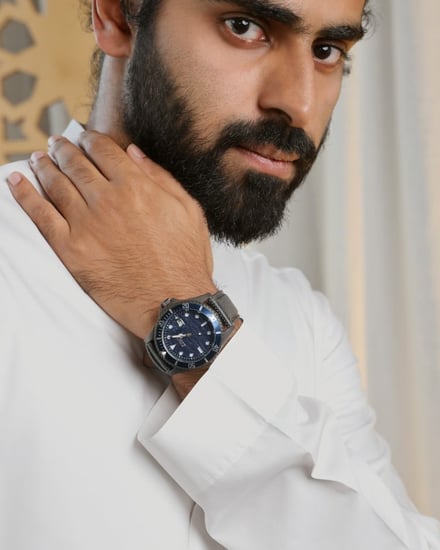 ‎  ساعة علم الرجالية