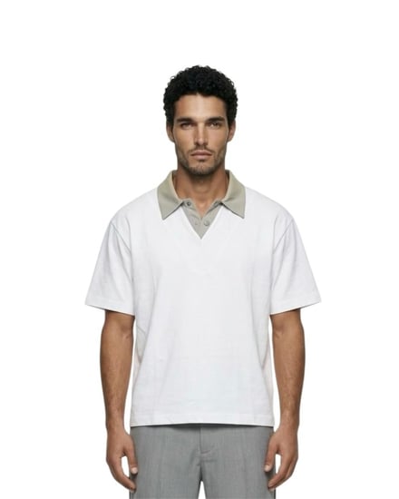 Contrast collar Tee