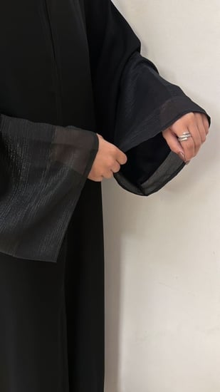 1073-قماش انترنت -كم شيفون مبطن -نص كلوش