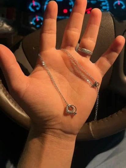 سلسال قلب وخاتم