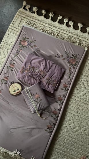 طقم  صلاة فخم جدا مرد