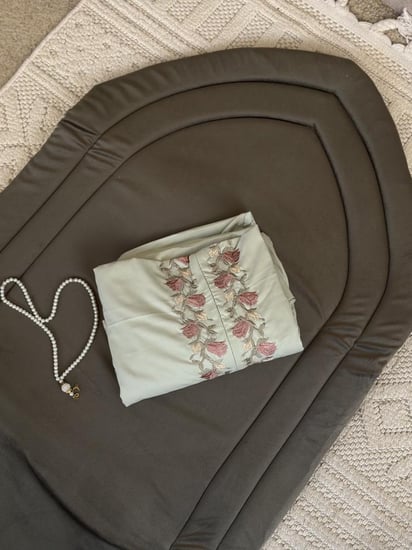 طقم  صلاة  سحاب + سجاد مع شرشف  سحاب