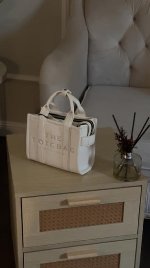 شنطة اصلية  فخمة مخفضة