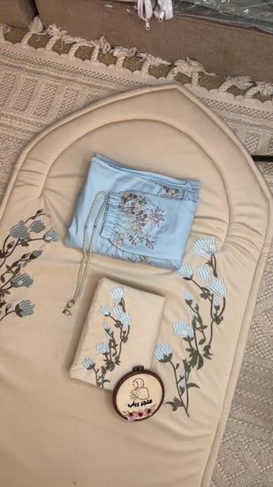 طقم صلاة  فخم جدا ربطة