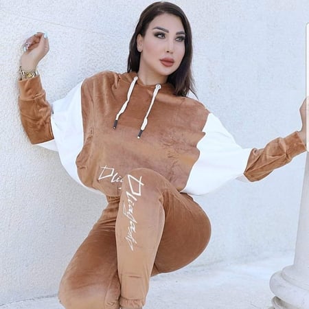 بجامة مخمل نسائية و فستان تريكو طويل و انواع بيجامات النسائي