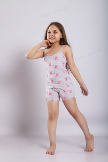ملابس داخلية بناتي