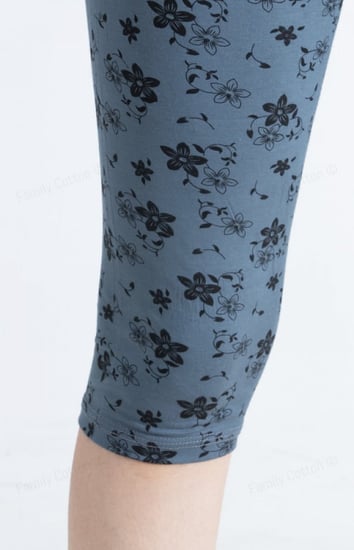 برمودا نسائي ناعم بطبعة