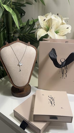 عقد فراشة فضة عيار925