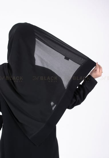 عباية كتف كم مقلوب