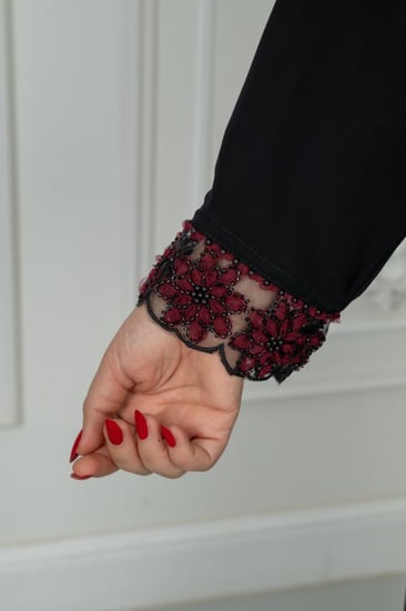 عباية أنيقة