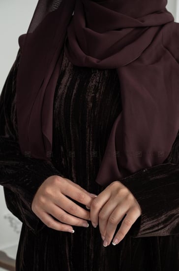 عباية شتوية مخمل