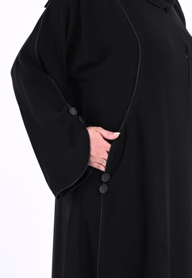 عباية بجيوب