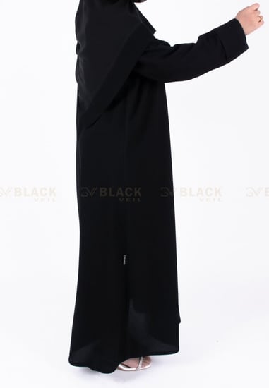 عباية كتف كم مقلوب