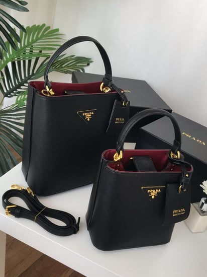 برادا.                            PRADA