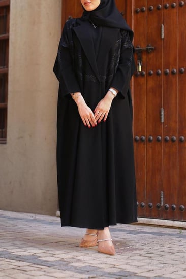 القماش كريب ملكي +طرحه