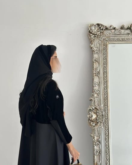 القماش مخمل + كتان لمار + طرحة