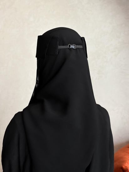 نقاب مرد مشبك -حرير وسط أو طويل حسب اختيارك