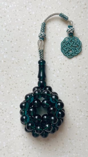 زعفرانية "لون أكوامارين"