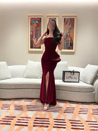 فستان انيق بفصوص