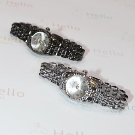 هدية مولود ( ثوب - بشت - شوز - دمية )