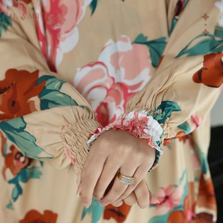 شرشف  صلاة مشجر بيج