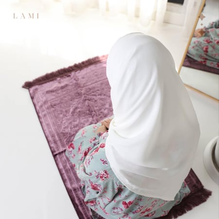 طقم شرشف صلاة مشجر - تيفاني