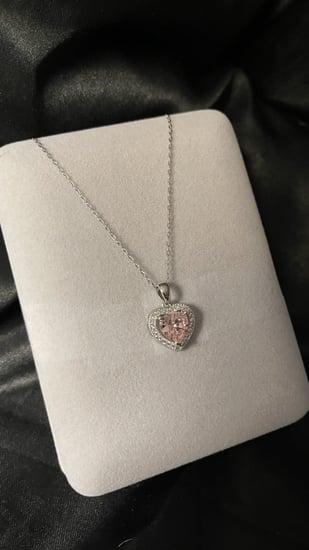 سلسال القلب الوردي