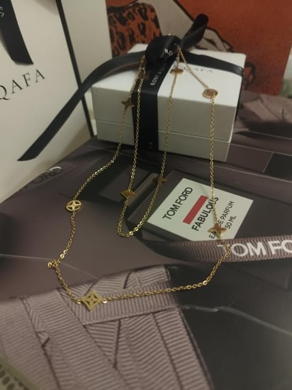 سلسال طويل LV ستيل درجة اولى من RONY&QAFA
