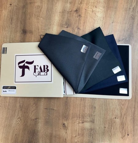 فاب | 5 شتوي كلاسيك أسود ملكي W70