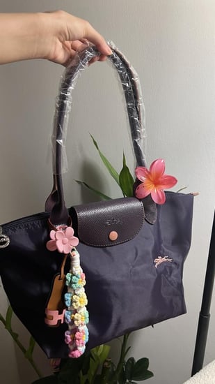 Longchamp M - L لـونق شامب