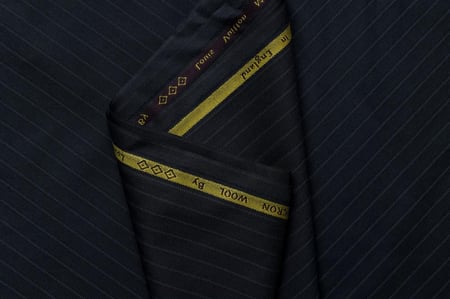 بلاتينيوم | رصاصي داكن