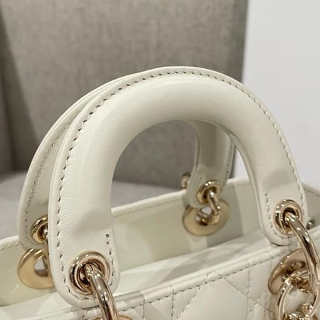شنطة ديور Lady D-Joy Micro Bag مقاس 16cm