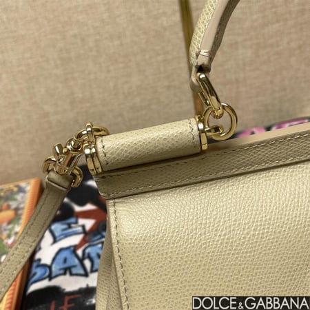 شنطة دولتشي اند غابانا  Mini Sicily handbag