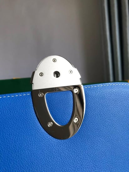 شنطة جويارد  233 bag  مقاس 25cm