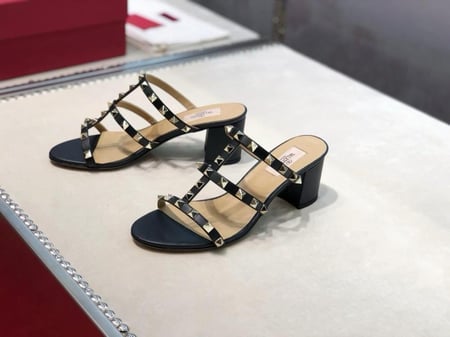 كعب فالنتينو