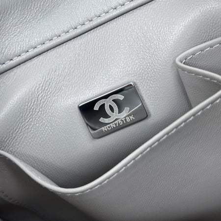 شنطة شانيل ترندي cc