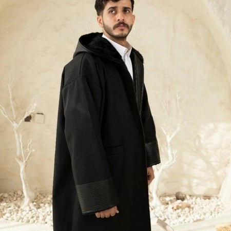 فروة شتوية قماش جوخ مع جلد على الاطراف