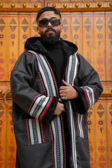 فروة شتوية سدو لون اسود