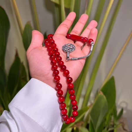 سبحة بكلايت احمر مع طربزونه فضه