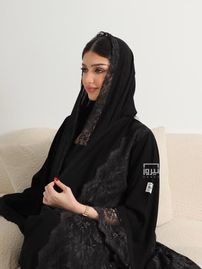Elegant abaya 4