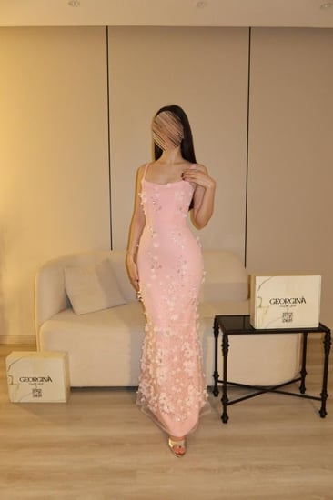 فستان سهرة وردي ورود ليزر ترتر - جورجينا فاشن
