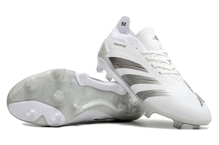 جزمة كرة قدم adidas
