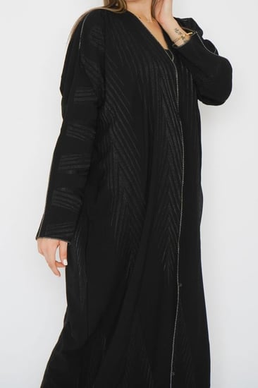 عبايات سوداء عباية سوداء