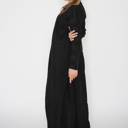 عبايات سوداء عباية سوداء