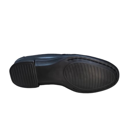 صورة للنعل الخارجي وارتفاعه