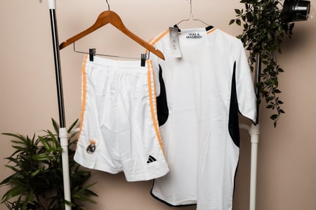 طقم ريال مدريد الاساسي 2024