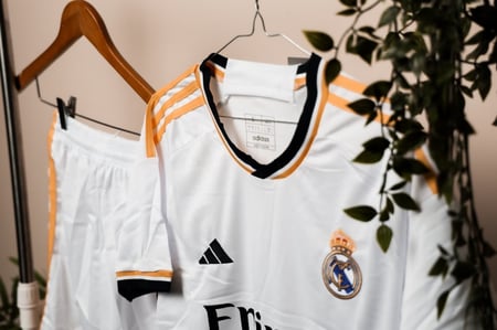 طقم ريال مدريد الاساسي 2024