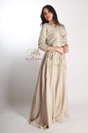 جلابية فاخرة مطرزة يدوياً