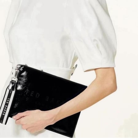 باوتش اسود تيد بيكر Ted Baker