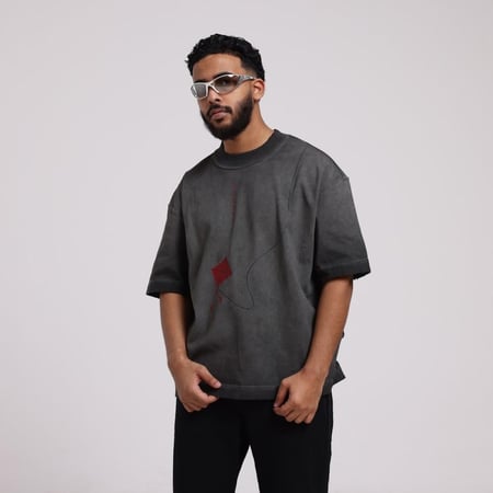 تيشرت رمادي مقلوب || Gray inside-out t-shirt